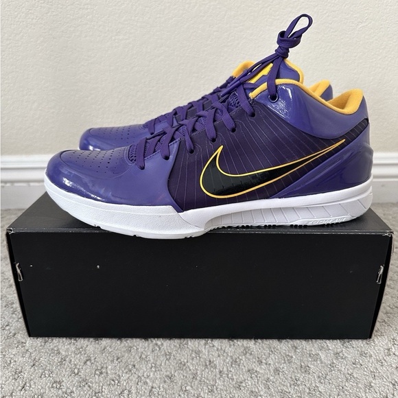 Nike Undefeated KOBE 4 Protro UNDFTD PE Court Purple/Lakers Colors New with Box - Picture 2 of 4